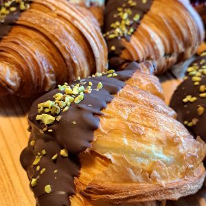 Dubai croissant